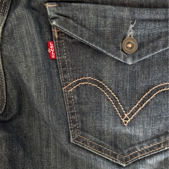 Levi's Men’s Dark Indigo Straight Jeans Size 29x32 - Picture 4 of 6